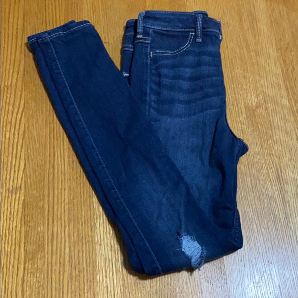 Hollister Distressed High Rise Jeggings Size 3